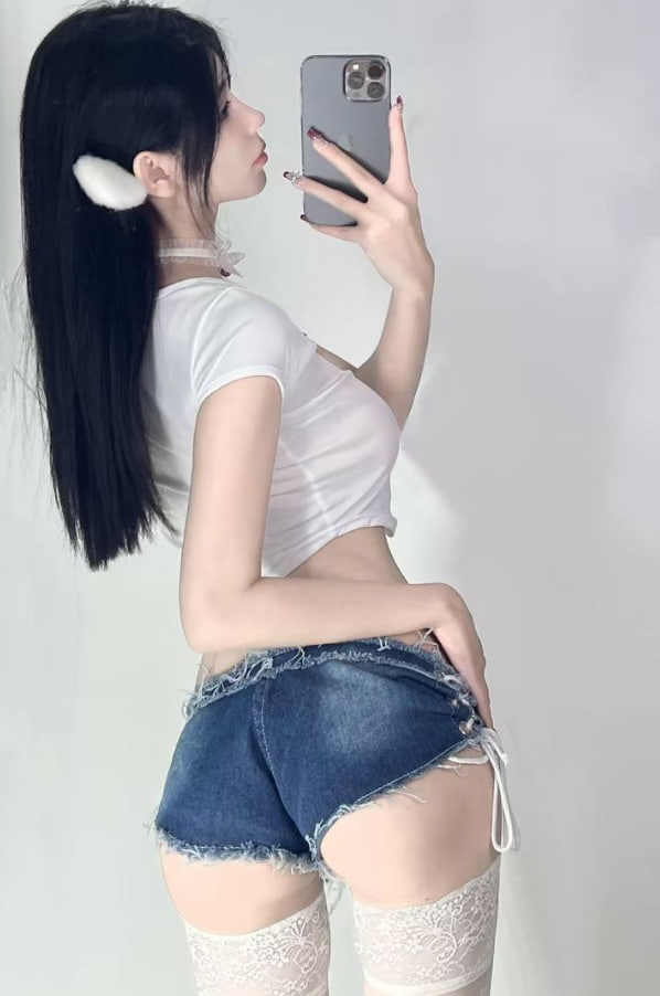弗赖堡与奥格斯堡：德甲双雄的商业价值分析